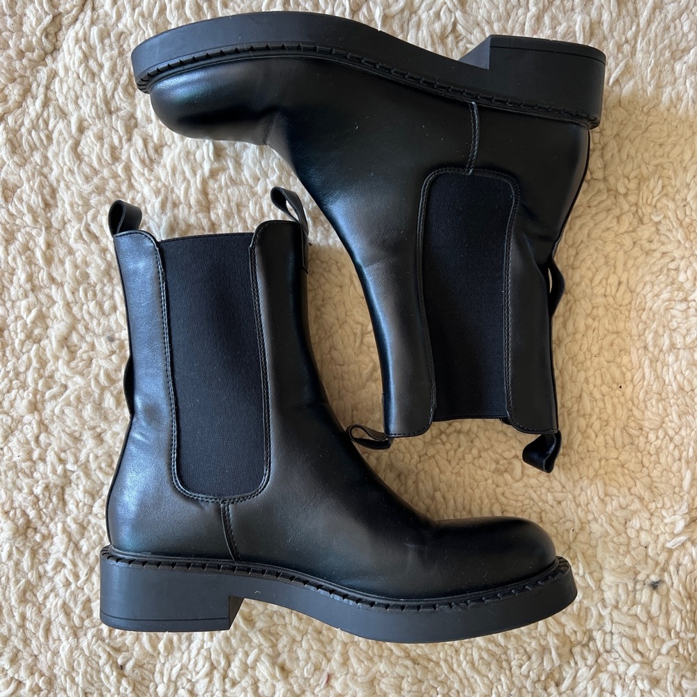 Black ankle boots - flat sole, very comfy